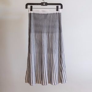 BCBG knit a-line skirt