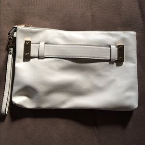 ALDO Clutch