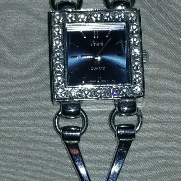 Silver Watch - Picture 2 of 4