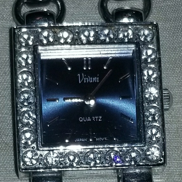 Silver Watch - Picture 3 of 4