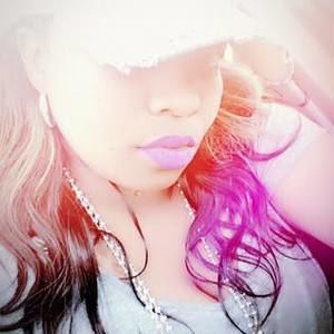 Meet your Posher, Monica