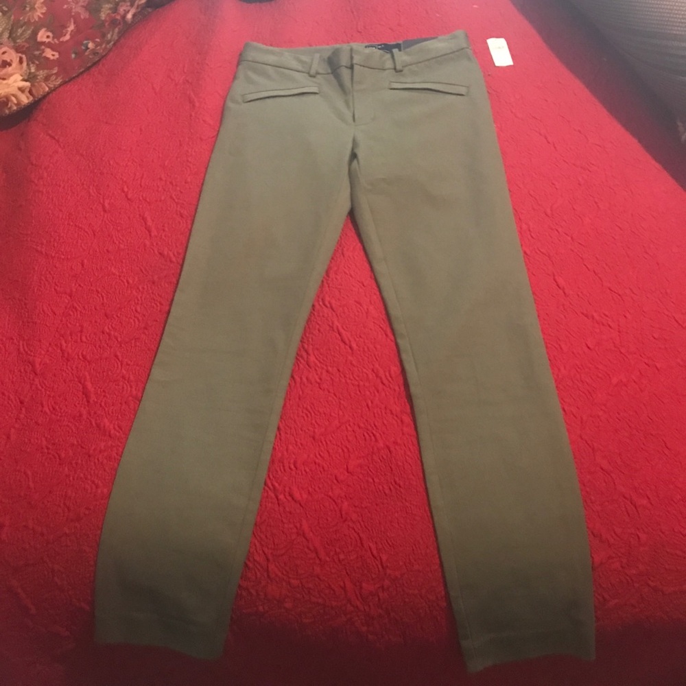 brand new gap pants