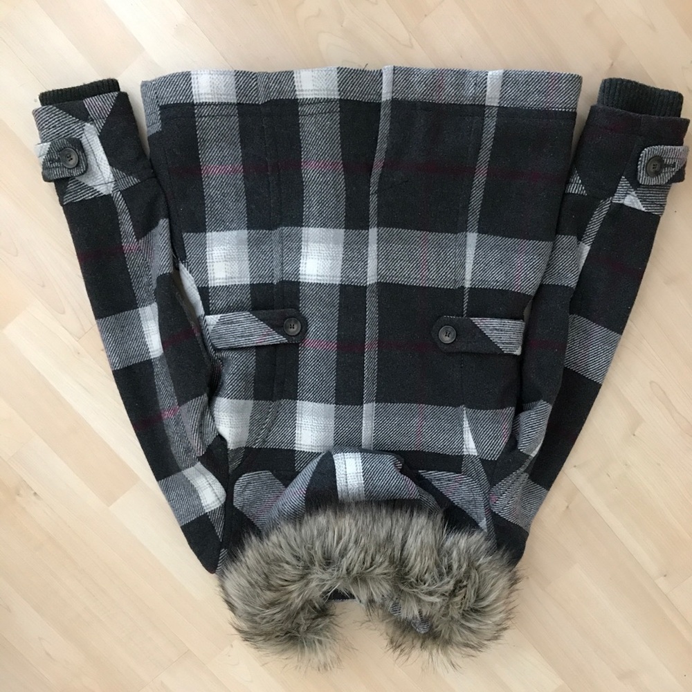 Wool coat - Picture 6 of 7