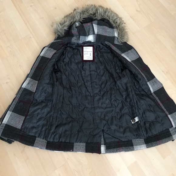 Wool coat - Picture 3 of 7