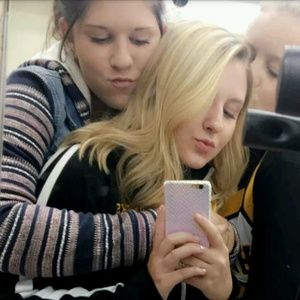 Meet your Posher, Emma