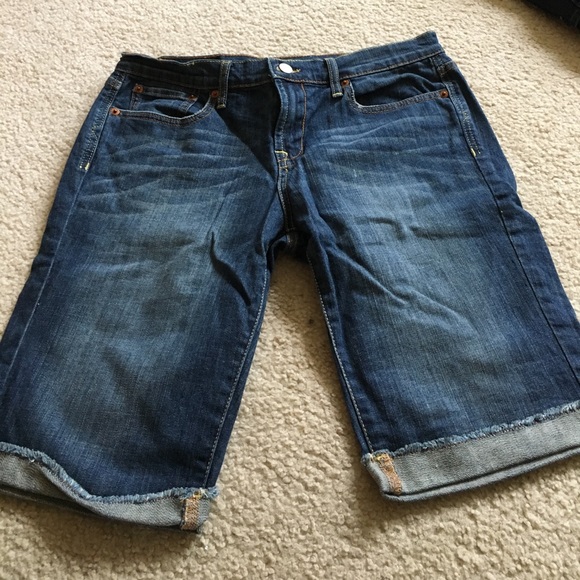 Like new lucky brand shorts - Picture 1 of 4