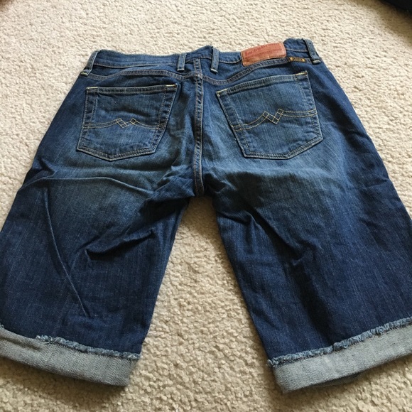 Like new lucky brand shorts - Picture 3 of 4
