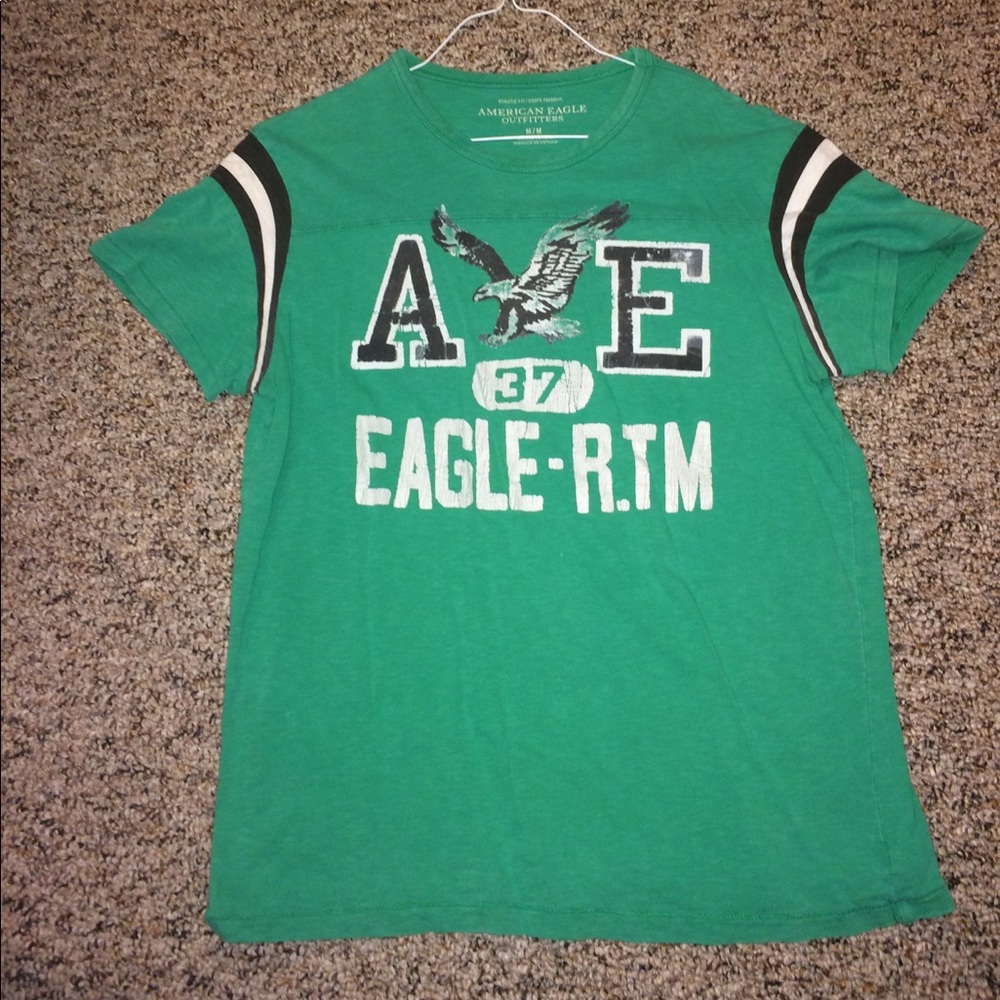 American Eagle Outfitters Graphic Tee