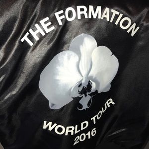 Beyoncé formation tour 2016 bomber jacket