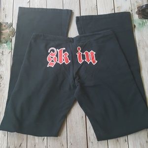 Skin Drawstring Pants.