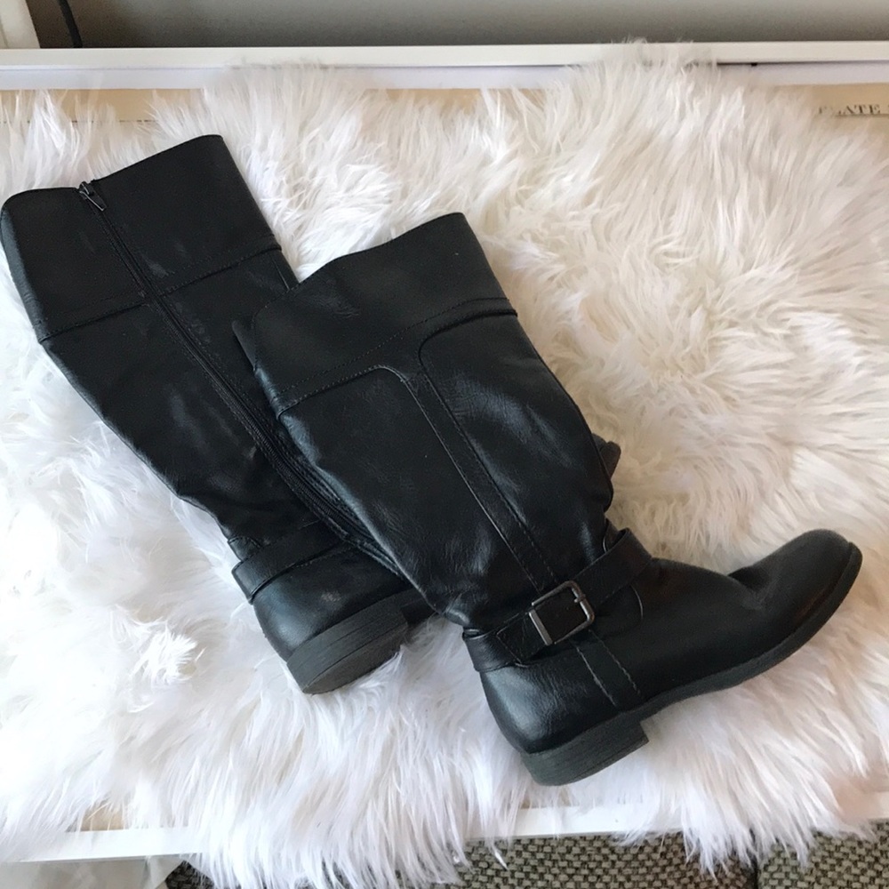 Croft & Barrow below the knee black boots