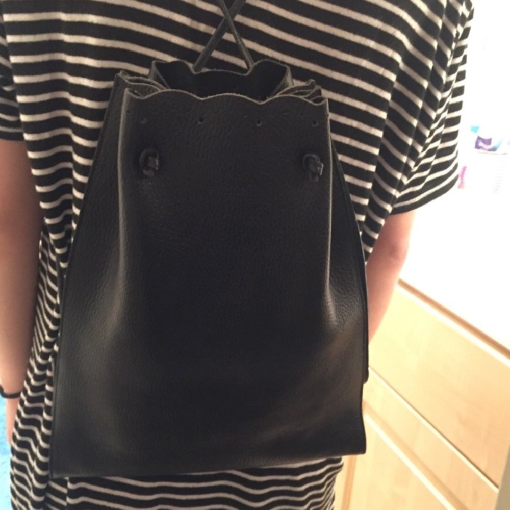 Vintage Furla backpack scalloped closure