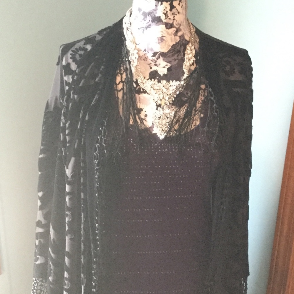 Black Kimono ( 1 size) fits any body shape🎉SALE🎉