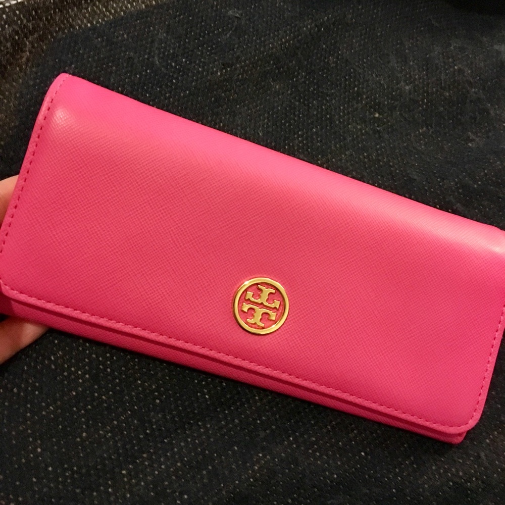 Robinson Envelope Continental Wallet