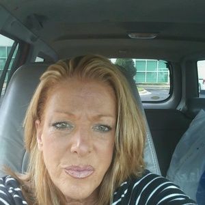 Meet your Posher, Diane