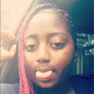 Meet your Posher, Jenny