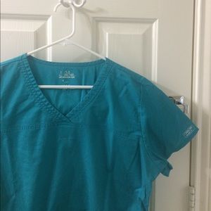 Scrub top