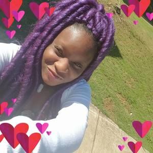 Meet your Posher, Jasmine