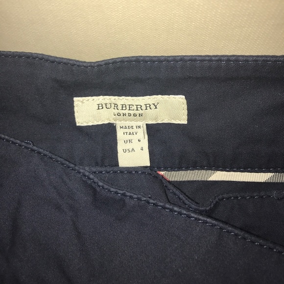 🎀FINAL PRICE🎀BURBERRY BERMUDA SHORT!!! - Picture 2 of 7