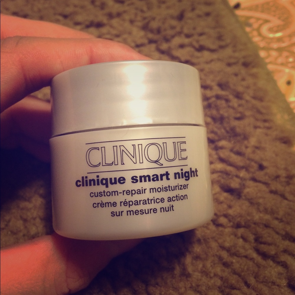 CLINIQUE SMART NIGHT CREAM