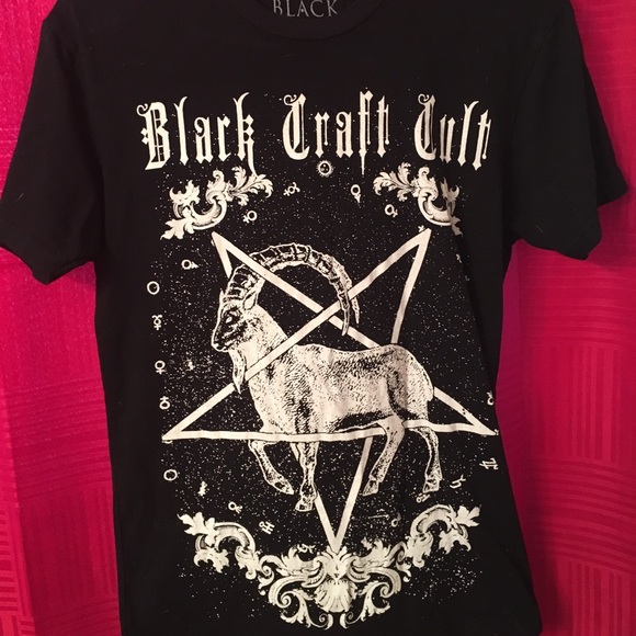 Black Craft Tops - •SOLD • Blackcraft Cult Zodiac Capricorn Tee 🐐😈