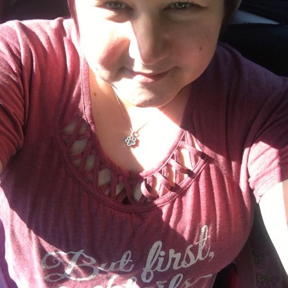 Meet your Posher, Lindsay - Picture 1 of 1