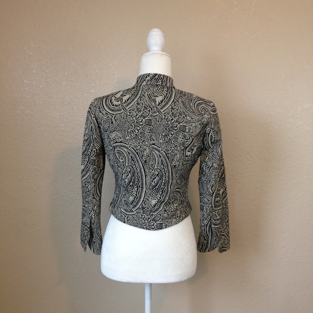 Etro Milano Black & Cream Cropped Paisley Jacket - Picture 5 of 8