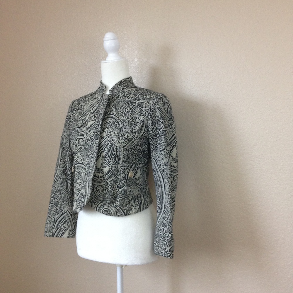 Etro Milano Black & Cream Cropped Paisley Jacket - Picture 2 of 8
