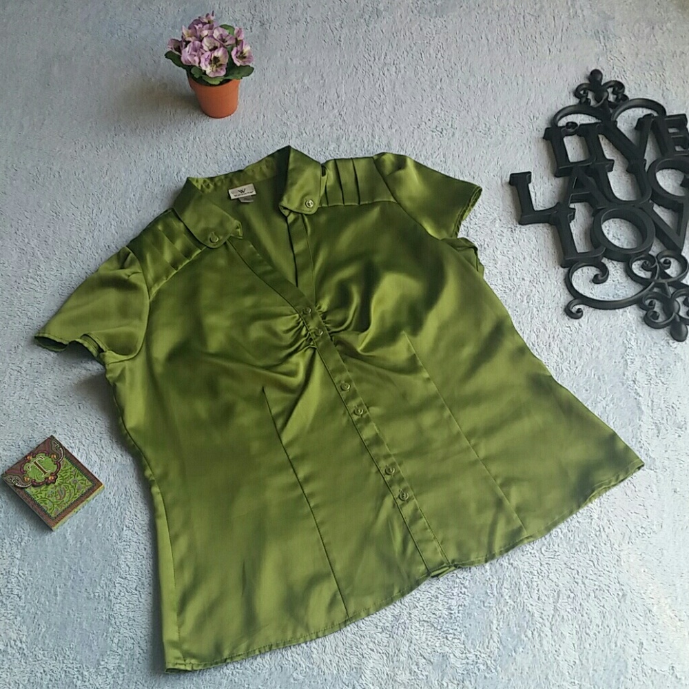 Olive green XL Worthington blouse