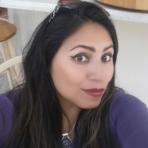 Meet your Posher, Ada