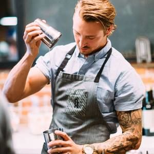 Meet your Posher, Colin