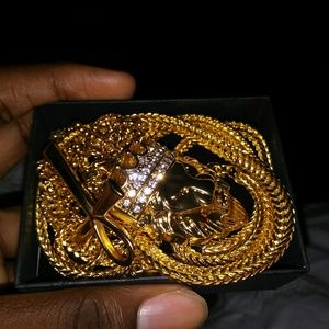 Meet your Posher, Daverel