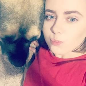 Meet your Posher, Brittany