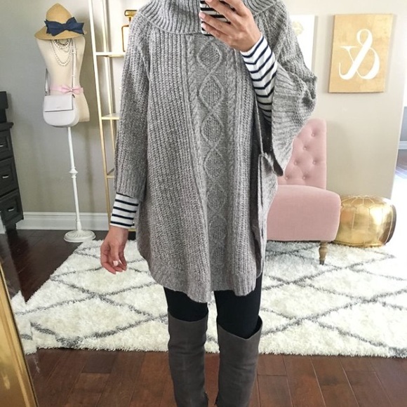 Sweaters - 🍂🍁Noble gray poncho sweater🍂🍁