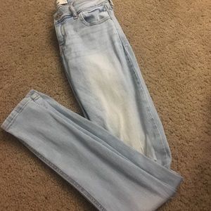 Hollister skinny jeans