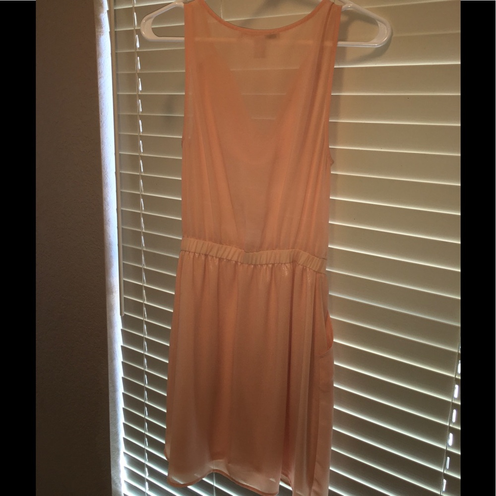 Dress - Picture 2 of 4