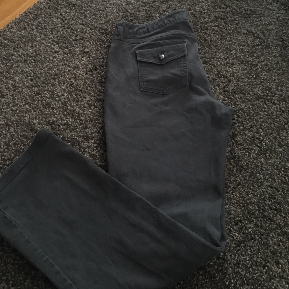 Mountain hardwear jeans