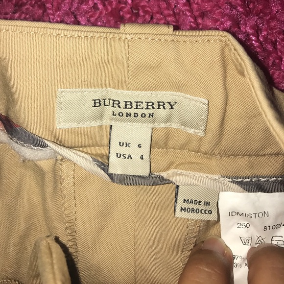 🎀FINAL PRICE🎀BURBERRY CAPRY!!! - Picture 3 of 6