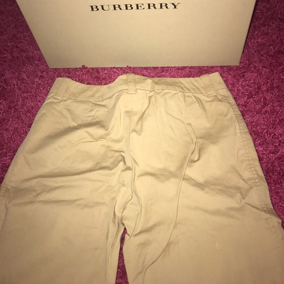 🎀FINAL PRICE🎀BURBERRY CAPRY!!! - Picture 6 of 6