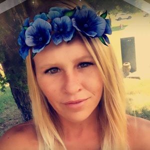 Meet your Posher, Cassie