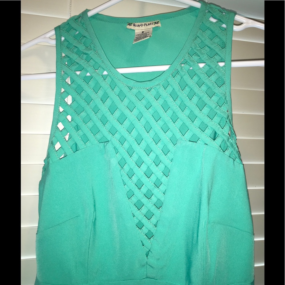 Dress - Picture 2 of 4