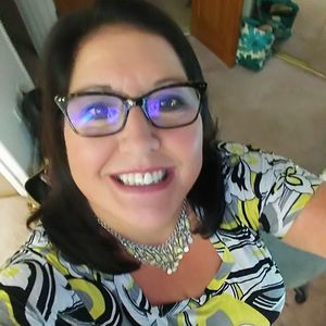 Meet your Posher, Tina