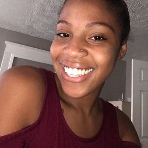 Meet your Posher, Alice