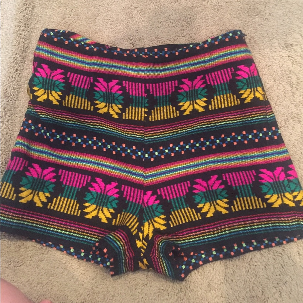 Print shorts