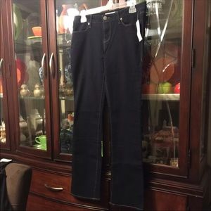 🌺New Juniors Bootcut Jean Sz:11🌺