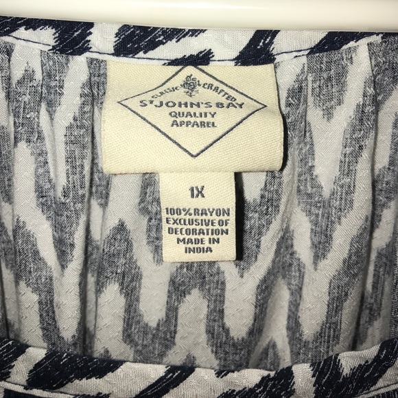 Blue & White Tunic - Picture 2 of 3