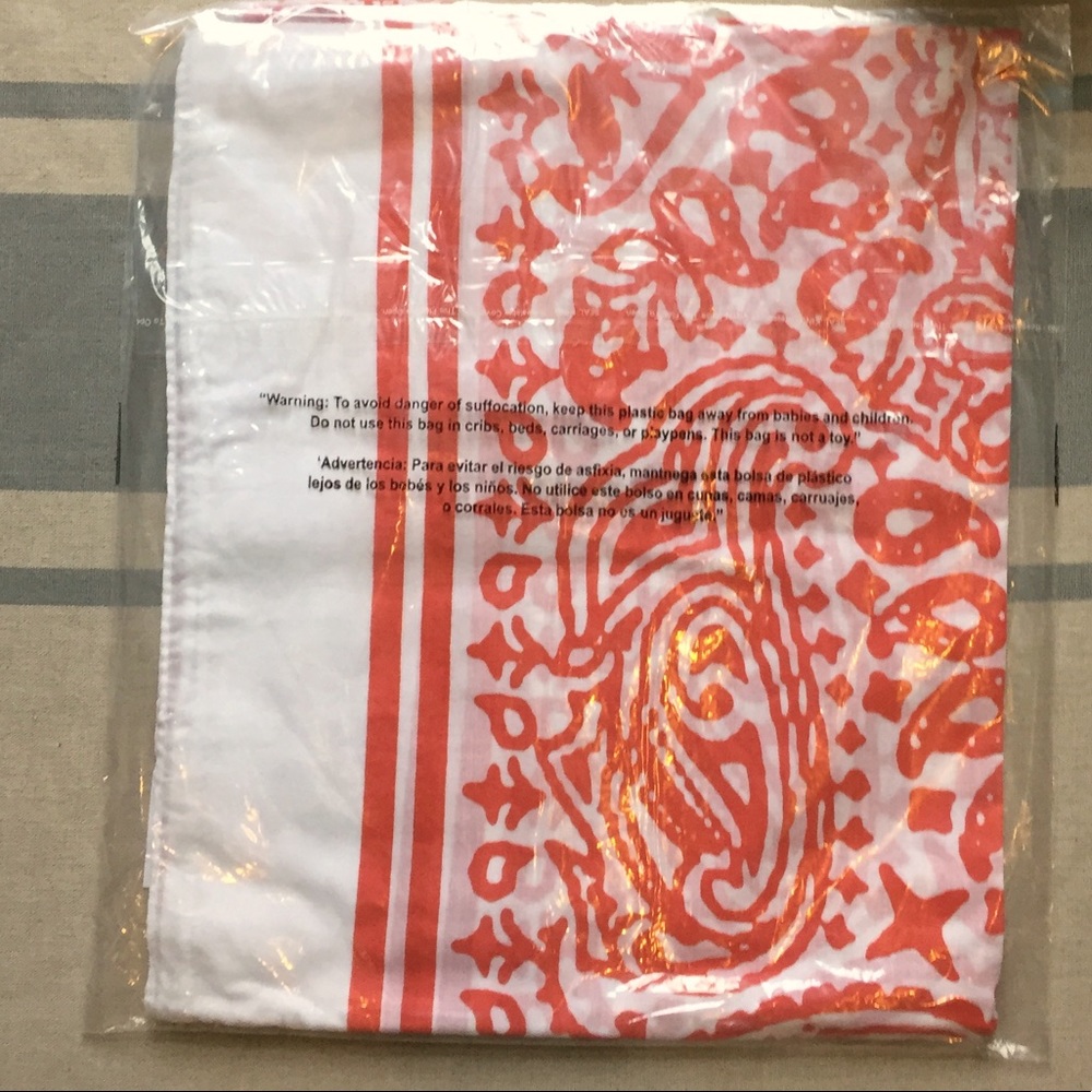 Sperry Banda Print Scarf - Picture 3 of 7