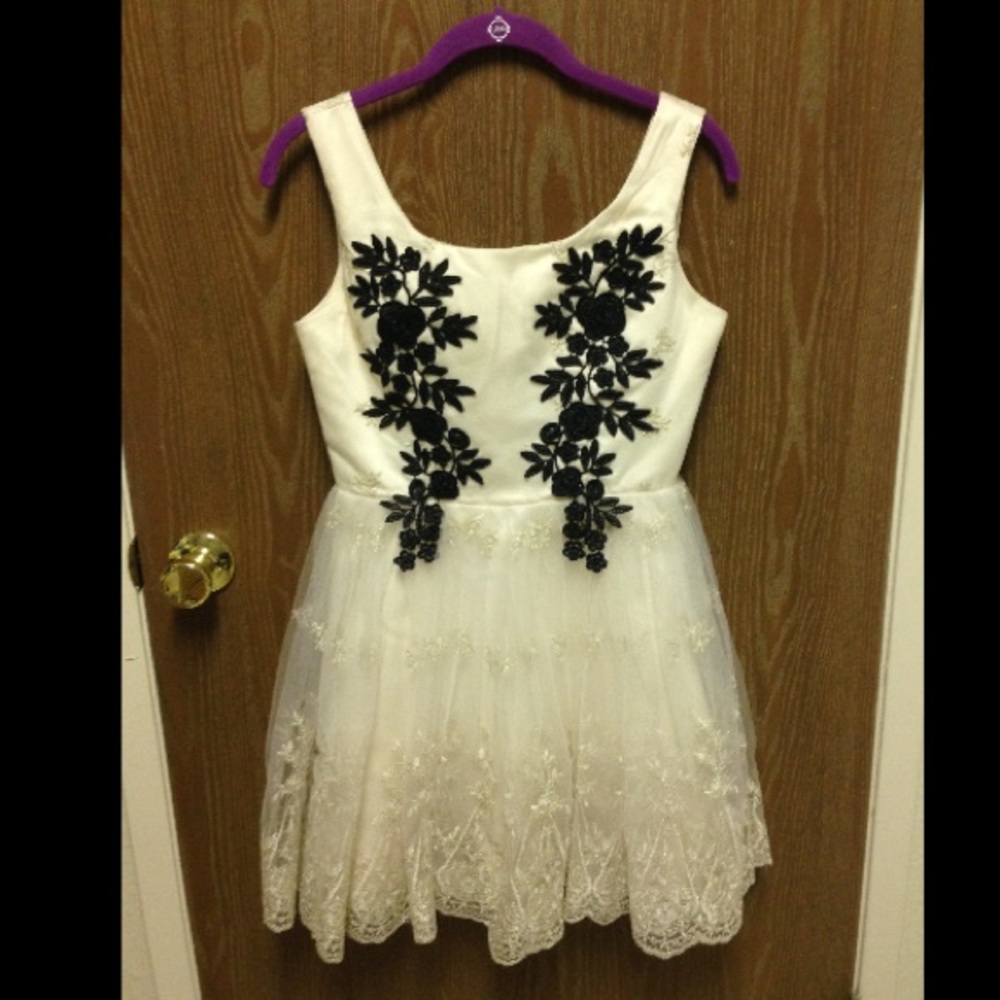 Beige/Gold/Black Embroidered Prom Dress