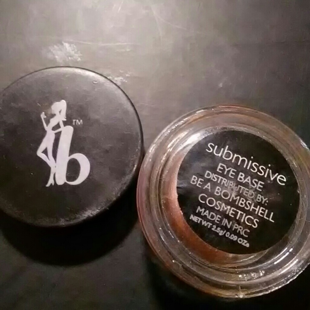 Be a bombshell eye base - Picture 2 of 3