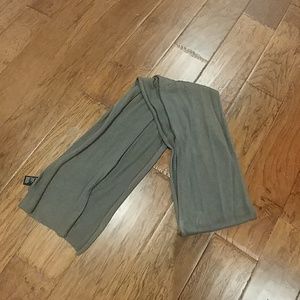 Gray scarf